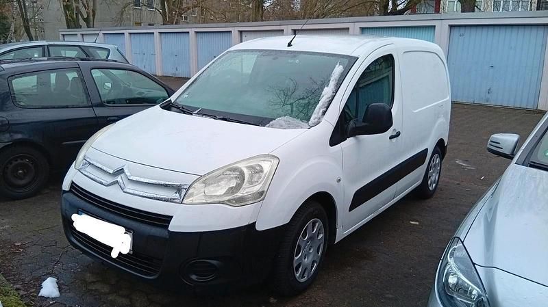 Gebraucht Citroën Berlingo 90 PS (66 kW) 2010 Weiß Van / Kleinbus