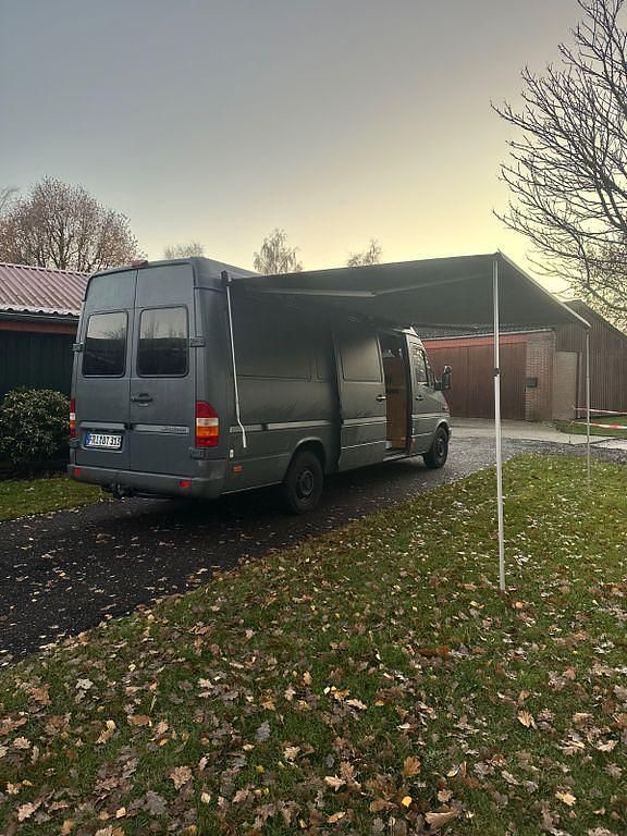 Gebraucht Mercedes Sprinter 131 PS (96 kW) 2002 Grau Van