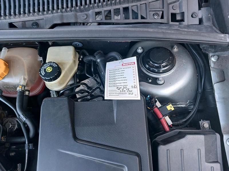 Grau Gebraucht 2005 Fiat Croma Kombi | 1.199 € (Fairer Preis) - Bild 1/4