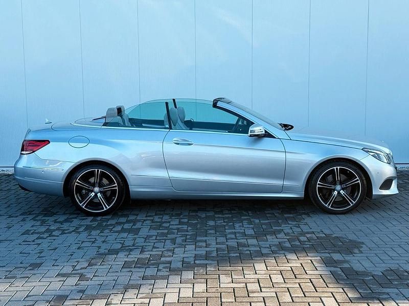 Usata Mercedes E350 252 CV (185 kW) 2014 Argento Cabrio