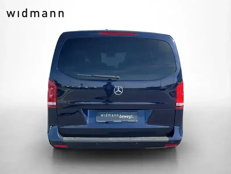 Gebraucht Mercedes V250 Edition 190 PS (139 kW) 2017 Cavansitblau metallic Van / Kleinbus