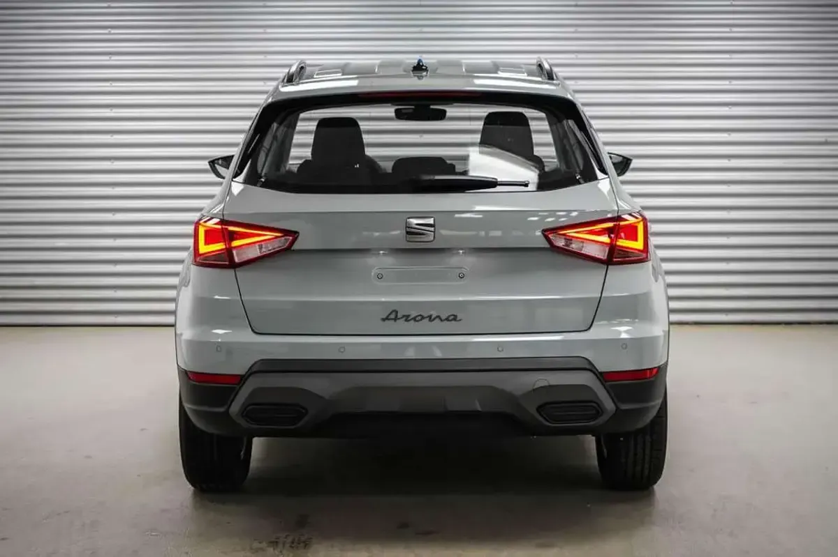 Neu Seat Arona Reference 95 PS (69 kW) 2026 Oniric lake metallic (m6) SUV