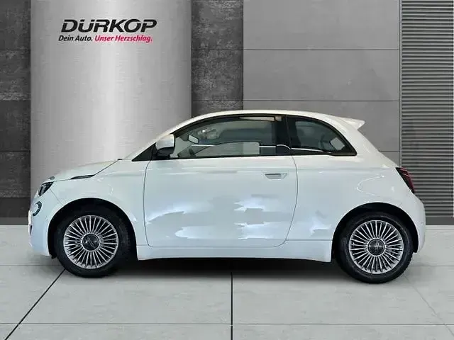 Gebraucht Fiat 500e 69 kW (95 PS) 2023 Arktis weiß Kleinwagen