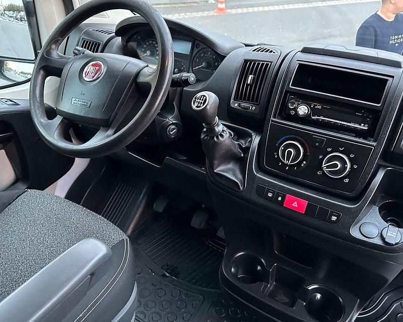 Gebraucht Fiat Ducato 131 PS (96 kW) 2017 Weiß Van