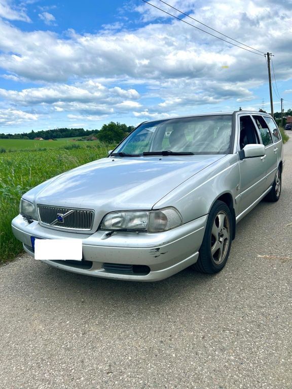 Silber Gebraucht 1999 Volvo V70 Kombi | 1.000 € (Superpreis) - Bild 1/4