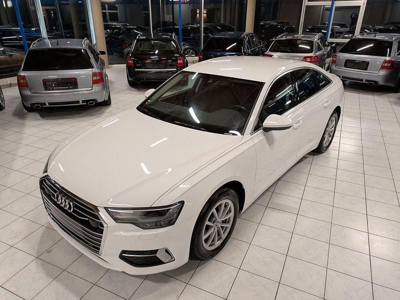 Gebraucht Audi A6 Sport 204 PS (150 kW) 2019 Weiß Limousine