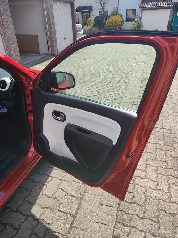 Gebraucht Renault Twingo Experience 71 PS (52 kW) 2016 Rot Kleinwagen