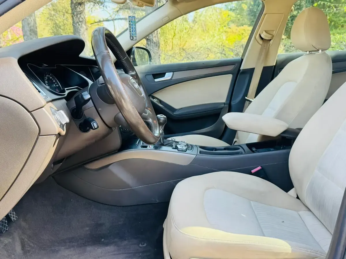 Gebraucht Audi A4 177 PS (130 kW) 2012 Braun Kombi