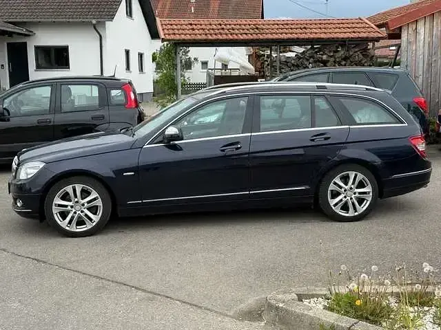 Używany Mercedes C230 204 KM (150 kW) 2008 Niebieski Kombi