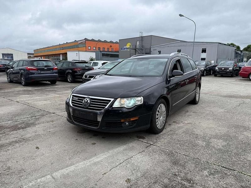 Deep black perleffekt Gebraucht 2007 VW Passat Kombi | 1.390 € (Superpreis) - Bild 1/4