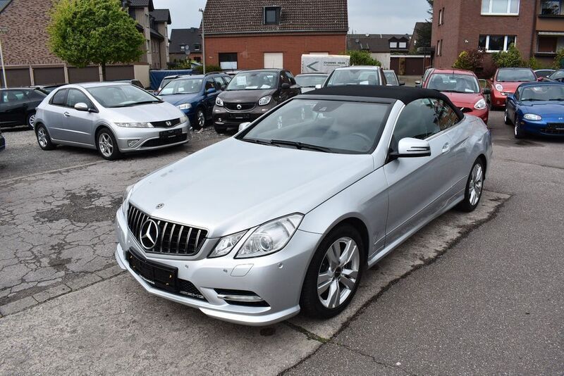 Silber Gebraucht 2013 Mercedes E350 AMG Cabrio | 17.980 € (Superpreis) - Bild 1/4
