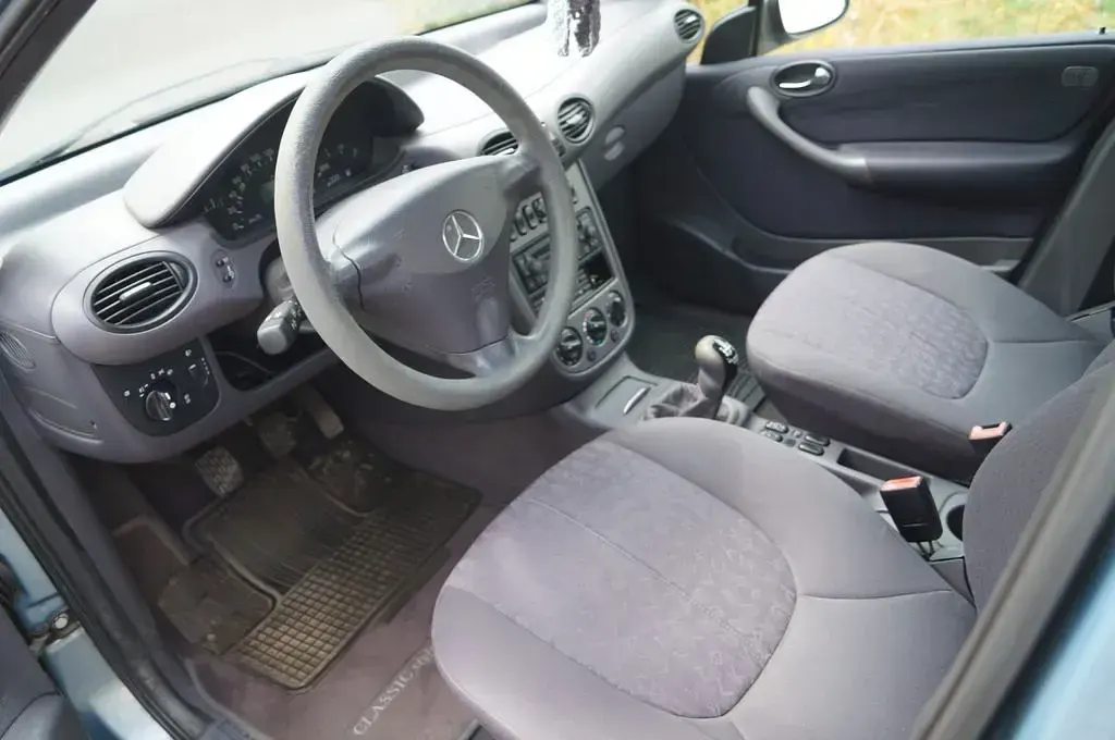Gebraucht Mercedes A160 Classic 102 PS (75 kW) 2002 Blau Kleinwagen
