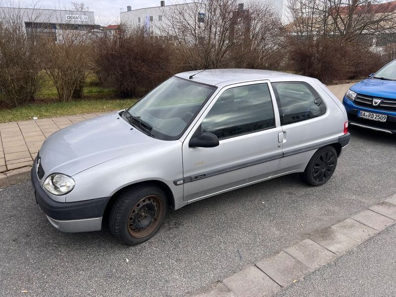 Silber Gebraucht 2003 Citroën Saxo Tonic Kleinwagen | 1.250 € (Fairer Preis) - Bild 1/4