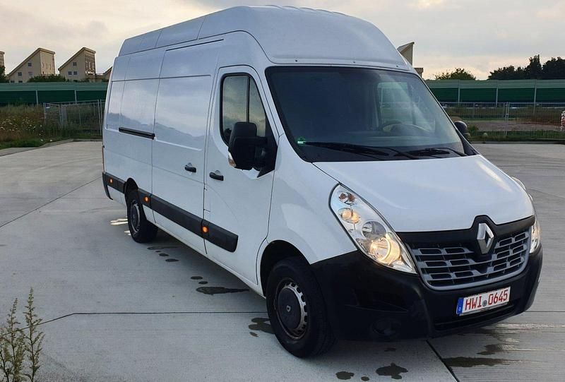 Gebraucht Renault Master 145 PS (106 kW) 2020 Weiß Van / Kleinbus
