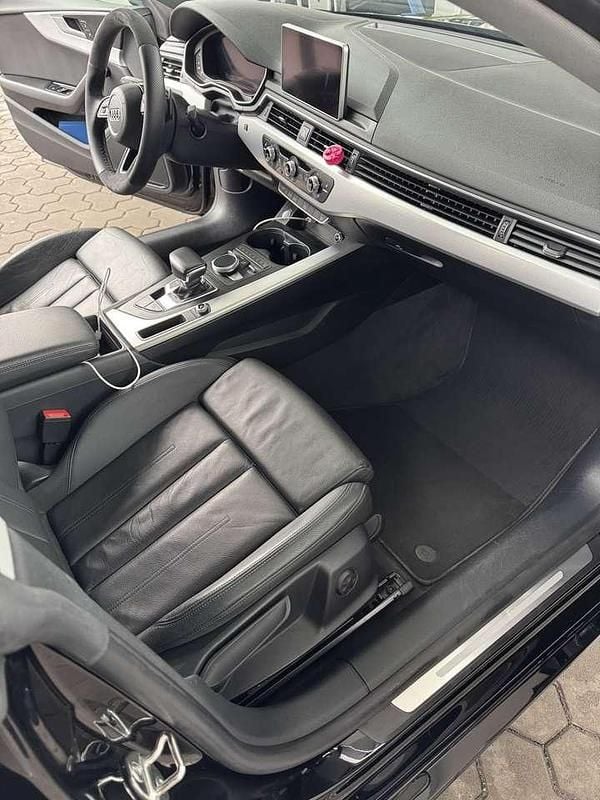 Gebraucht Audi A5 Sport 190 PS (139 kW) 2019 Schwarz Coupé