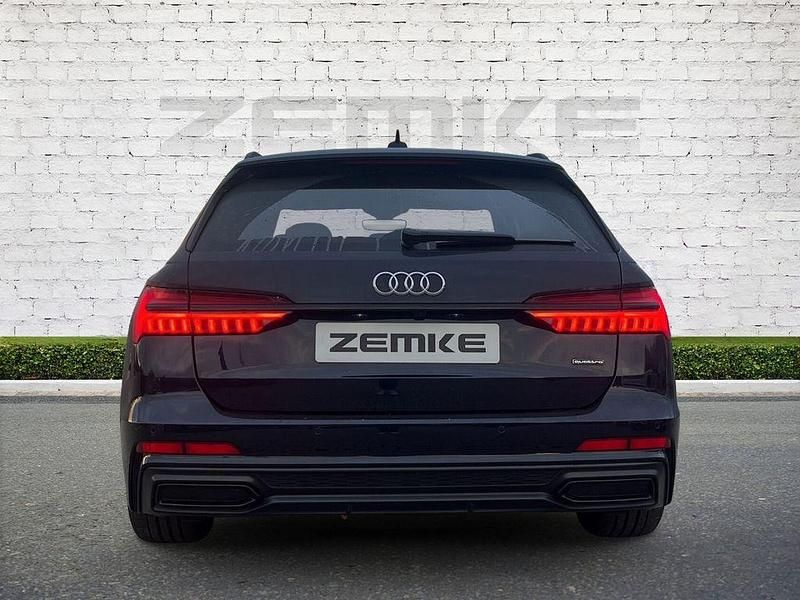 Gebraucht Audi A6 S-Line 367 PS (269 kW) 2023 Blau Kombi