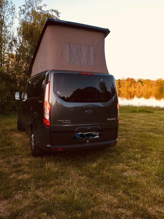 Grau Gebraucht 2018 Ford Transit Custom Nugget Van / Kleinbus | 44.900 € (Teuer) - Bild 1/4