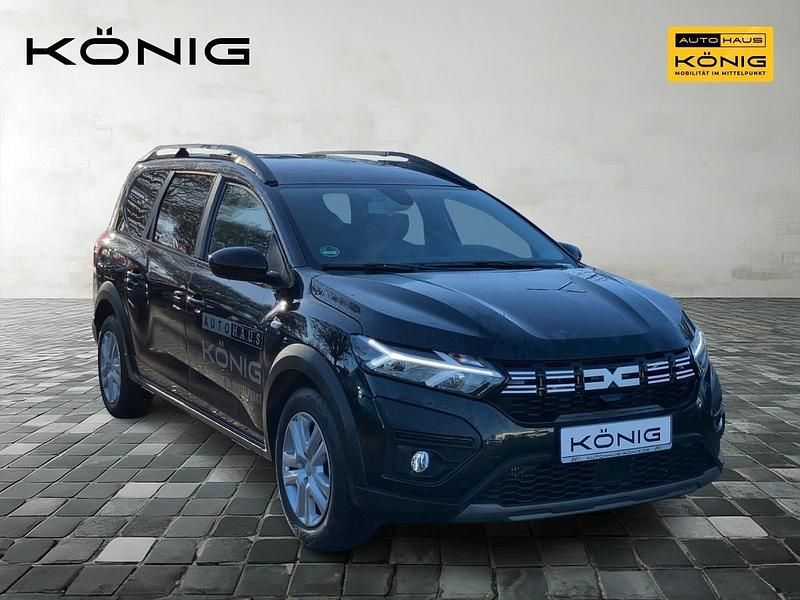 Gebraucht Dacia Jogger Expression 110 PS (80 kW) 2024 Schwarz Van / Kleinbus