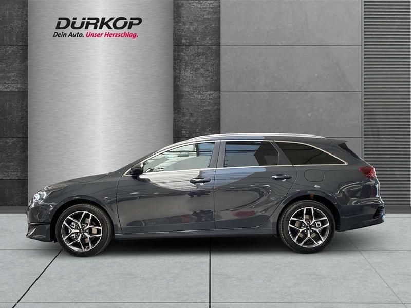 Neu Kia Ceed Sportswagon Style 140 PS (102 kW) 2025 (h8g) dark penta metal m Kombi