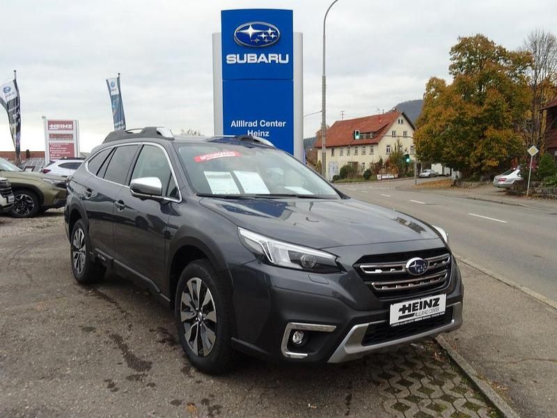 Neu Subaru Outback Platinum 169 PS (124 kW) 2025 Schwarz SUV