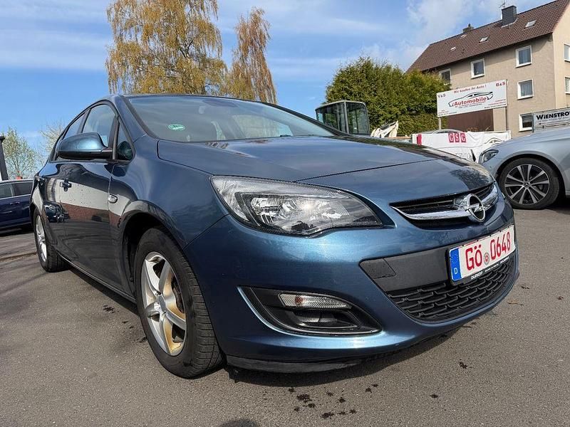Occasion Opel Astra Edition 116 ch (85 kW) 2013 Berline