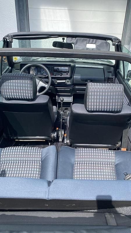 Gebraucht VW Golf Cabriolet 90 PS (66 kW) 1991 Schwarz Cabrio