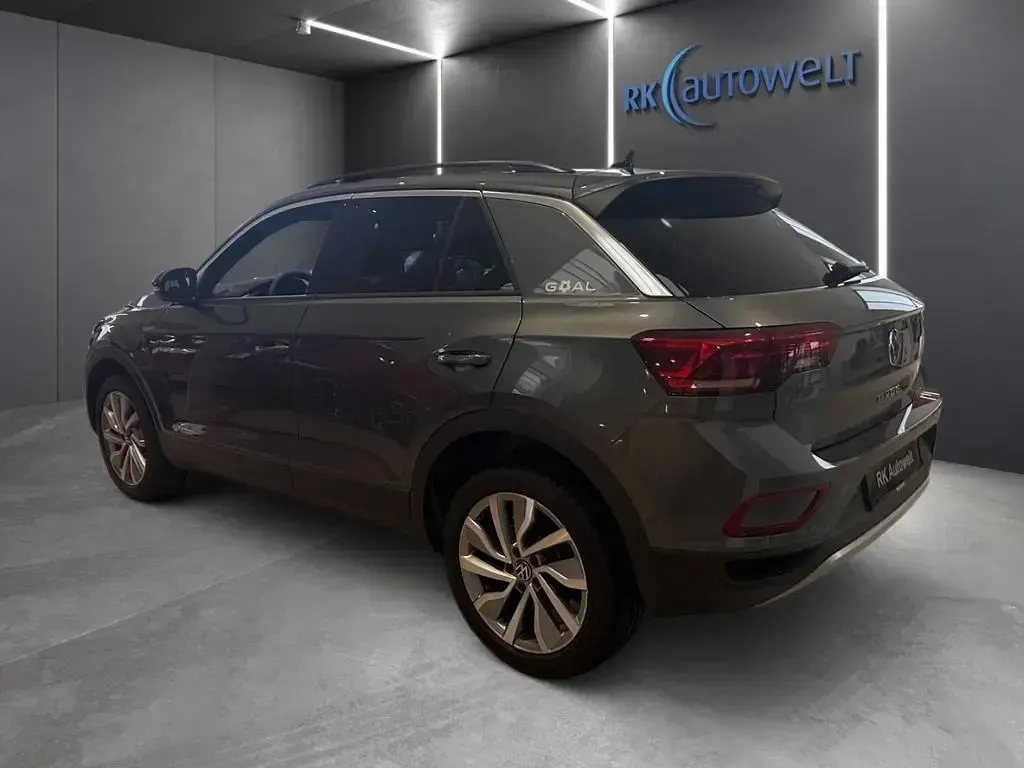 Gebraucht VW T-Roc Goal 150 PS (110 kW) 2024 Grau SUV