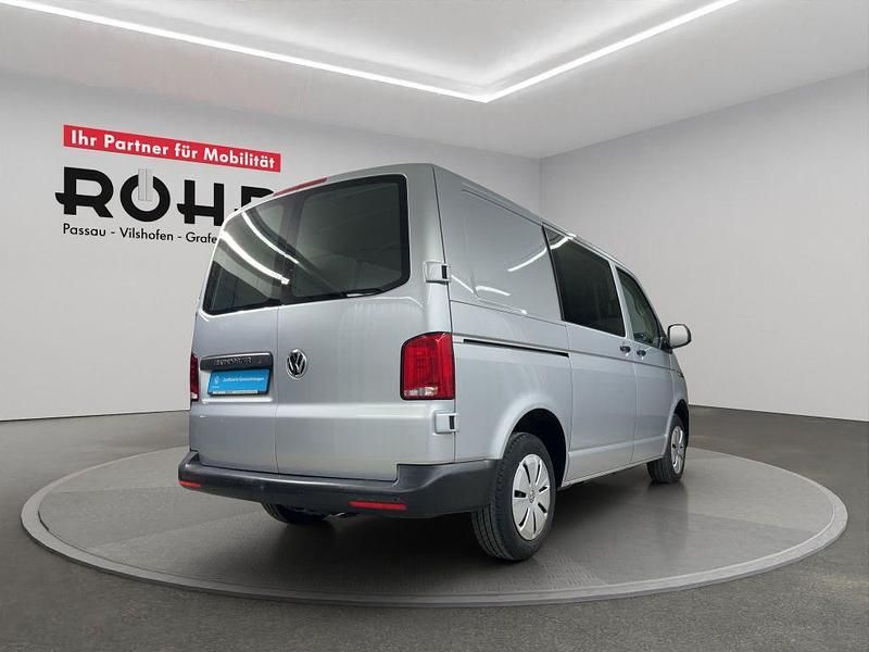 Gebraucht VW Transporter 150 PS (110 kW) 2021 Reflexsilber metallic Van
