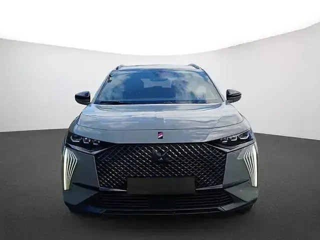 Gebraucht DS Automobiles DS7 Crossback Performance Line Plus 131 PS (96 kW) 2024 Lackierung lacquered grey/metallic klarlack SUV