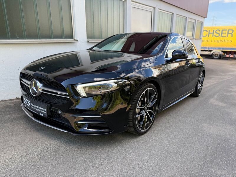 Schwarz Gebraucht 2020 Mercedes A35 AMG AMG Limousine | 31.750 € (Guter Preis) - Bild 1/4