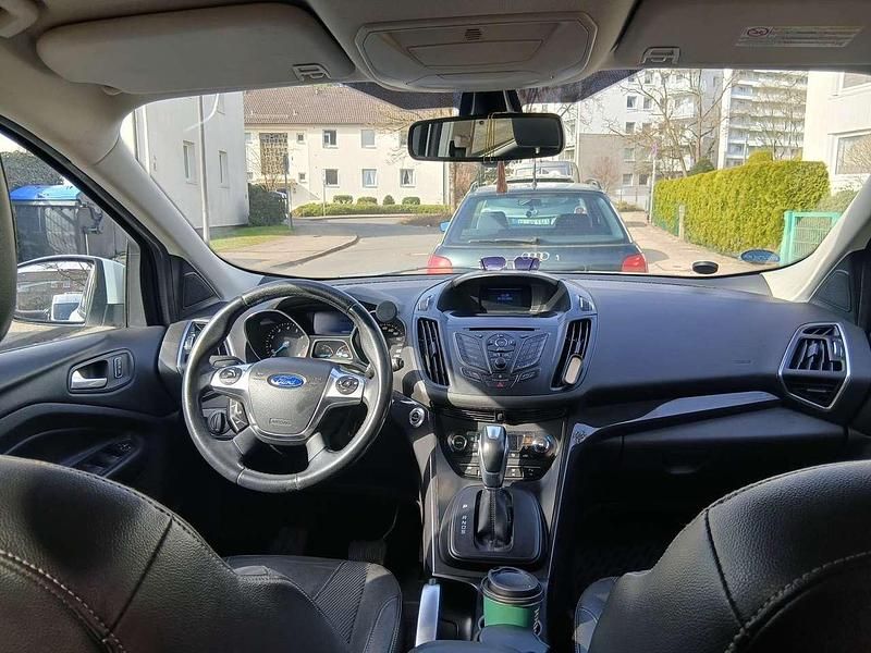 Gebraucht Ford Kuga Titanium 182 PS (133 kW) 2013 SUV