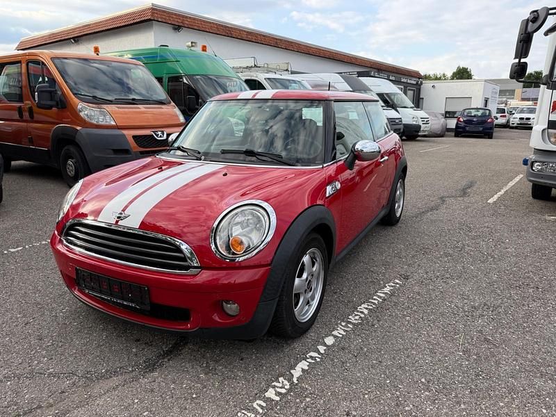 Gebraucht Mini ONE 75 PS (55 kW) 2009 Rot Kleinwagen
