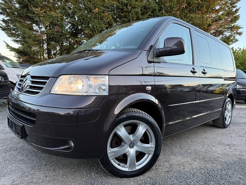 Second-hand VW Multivan Highline 174 CP (127 kW) 2008 Maro Monovolum