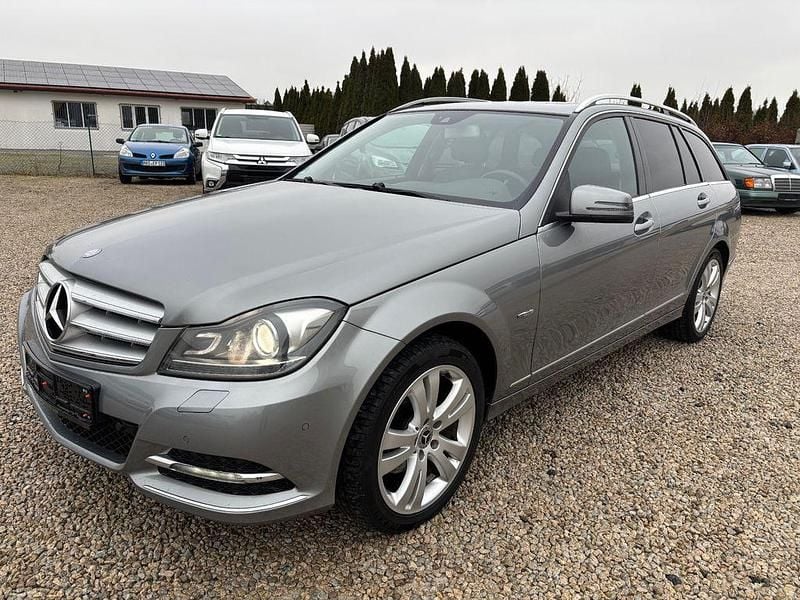 Silber Gebraucht 2011 Mercedes C220 Avantgarde Kombi | 3.990 € (Guter Preis) - Bild 1/4