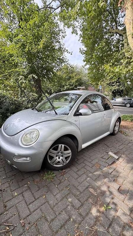 Silber Gebraucht 2001 VW Beetle Limousine | 1.500 € - Bild 1/4