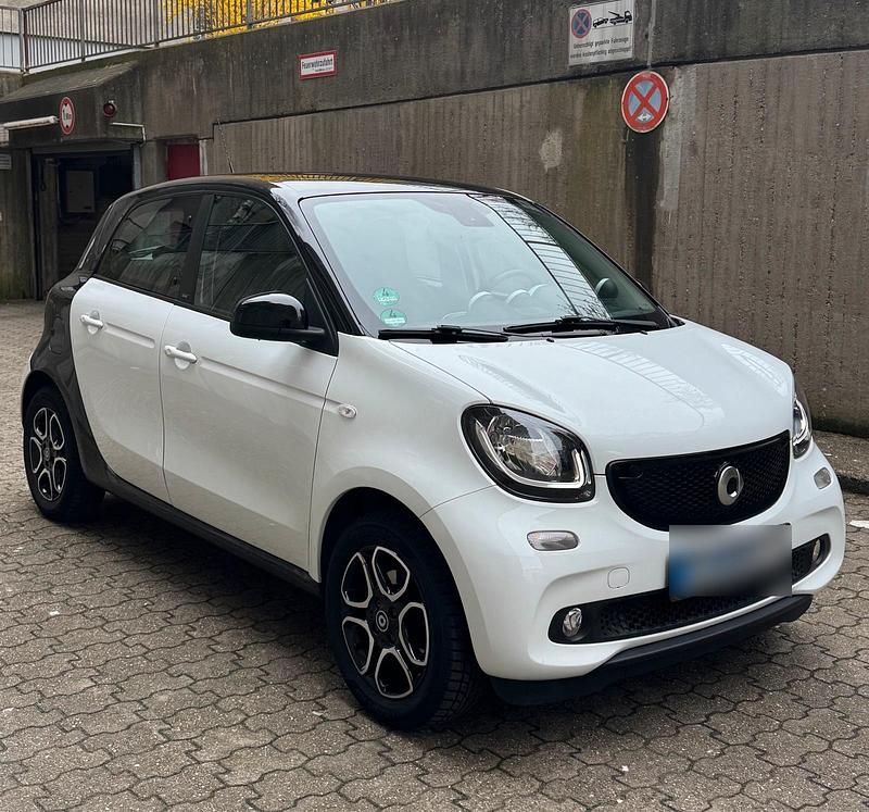 Gebraucht Smart ForFour Prime 71 PS (52 kW) 2014 Weiß Kleinwagen