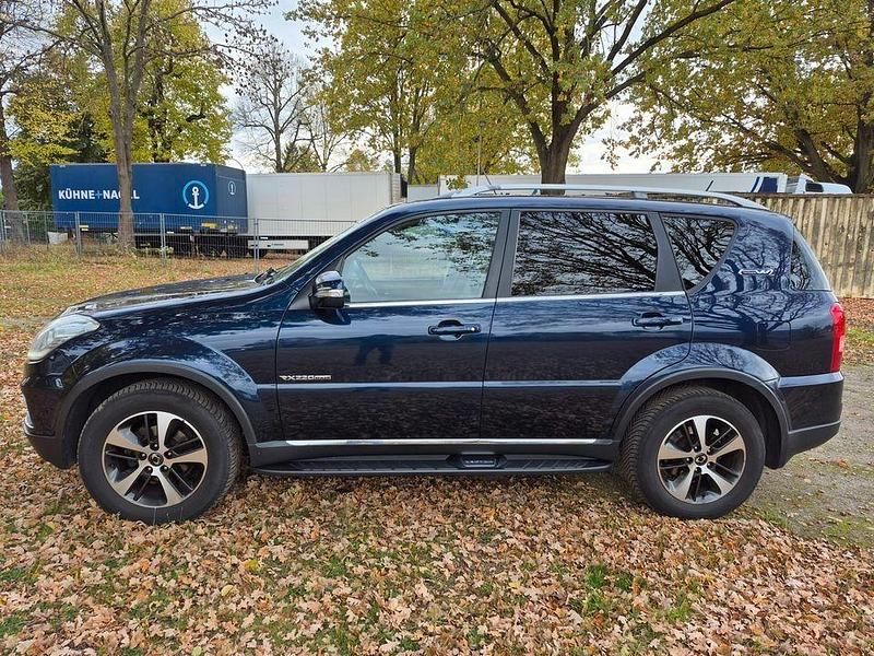 Gebraucht Ssangyong (KGM) Rexton 178 PS (130 kW) 2016 Blau SUV