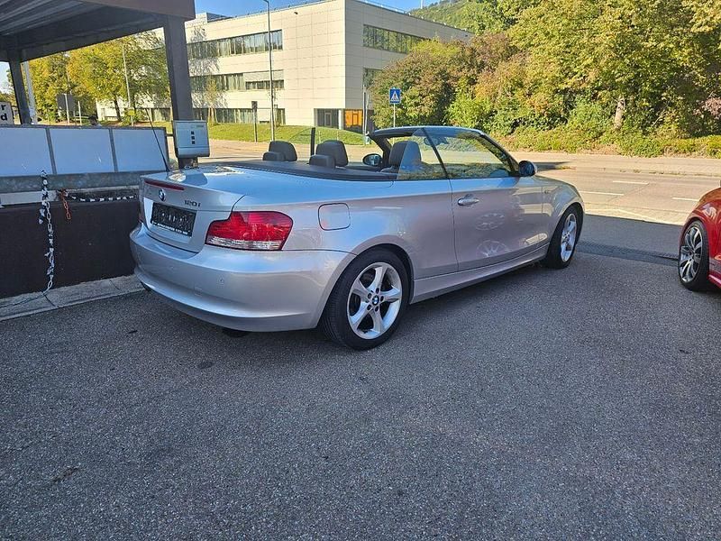 Gebraucht BMW 120 Cabriolet Advantage 170 PS (125 kW) 2008 Silber Cabrio
