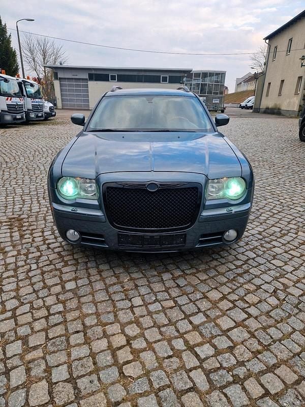 Gebraucht Chrysler 300C 340 PS (250 kW) 2006 Grün Kombi