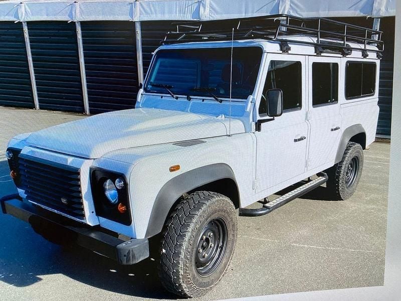 Gebraucht Land Rover Defender 122 PS (89 kW) 2014 Weiß Kombi