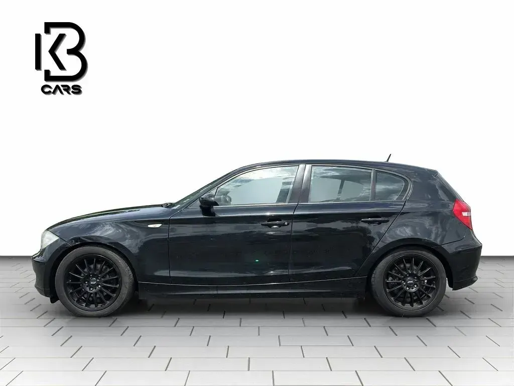 Gebraucht BMW 118 Advantage 143 PS (105 kW) 2007 Schwarz Kleinwagen