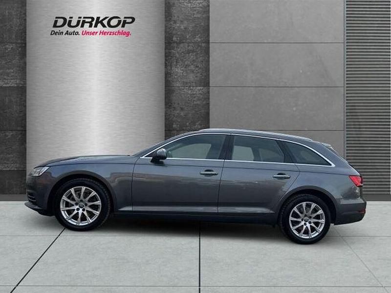Gebraucht Audi A4 Design 150 PS (110 kW) 2018 Monsungrau metallic Kombi