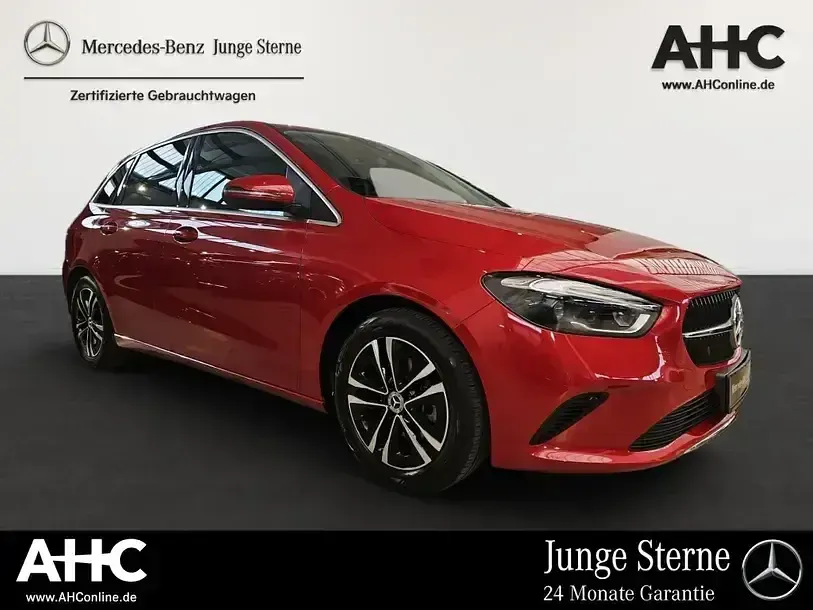 Gebraucht Mercedes B200 Progressive 163 PS (119 kW) 2025 Rot Kleinwagen