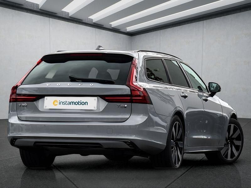 Gebraucht Volvo V90 455 PS (334 kW) 2025 Grau Kombi