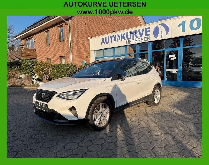 Weiß Gebraucht 2022 Seat Arona FR-Line SUV | 13.990 € (Guter Preis) - Bild 1/4