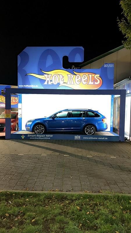 Blau Gebraucht 2014 Skoda Octavia RS Kombi | 10.200 € (Fairer Preis) - Bild 1/4