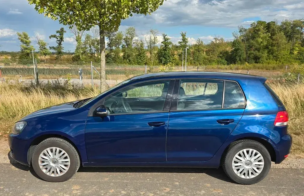 Gebraucht VW Golf VI 80 PS (58 kW) 2009 Blau Limousine