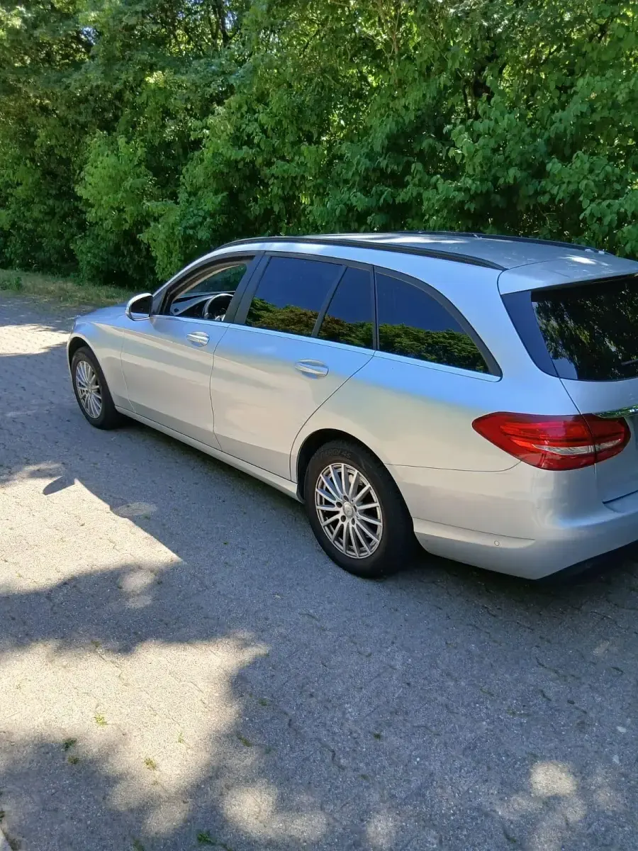 Gebraucht Mercedes C220 170 PS (125 kW) 2015 Silber Kombi