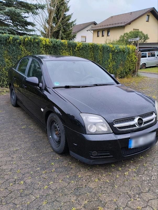 Schwarz Gebraucht 2004 Opel Vectra GTS Limousine | 900 € (Fairer Preis) - Bild 1/4