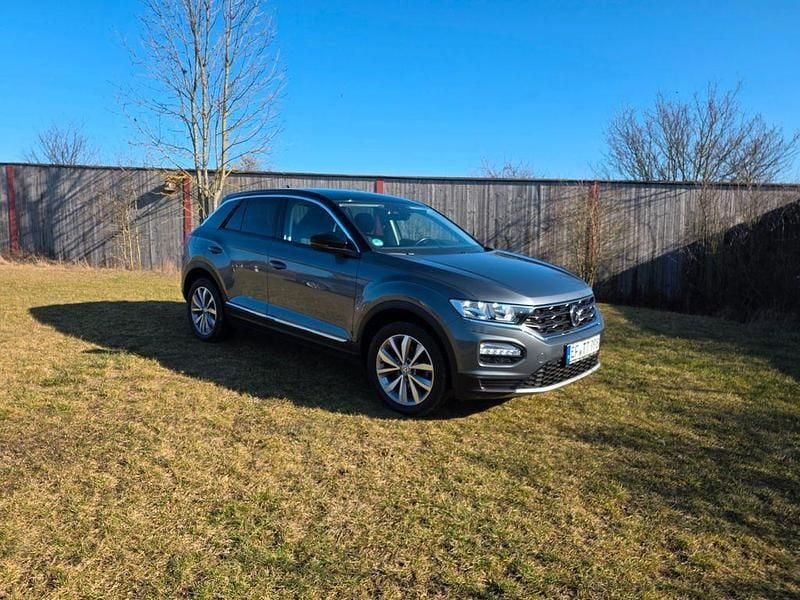 Gebraucht VW T-Roc Style 116 PS (85 kW) 2018 Grau SUV
